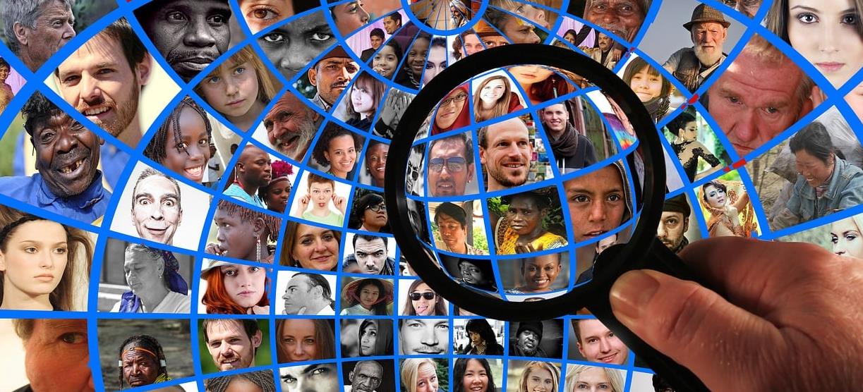 DeepSeek大火让腾讯成了最大赢家，为啥是鹅厂？