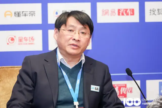 共识与分歧：中国新能源汽车的下半场