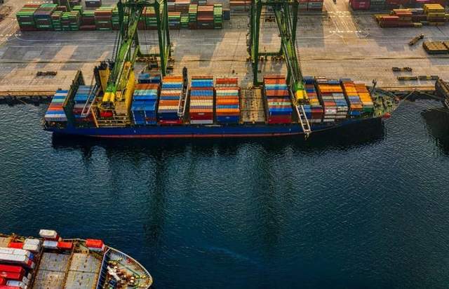 满帮灵魂一问：“数字货运帝国”靠放贷续命？