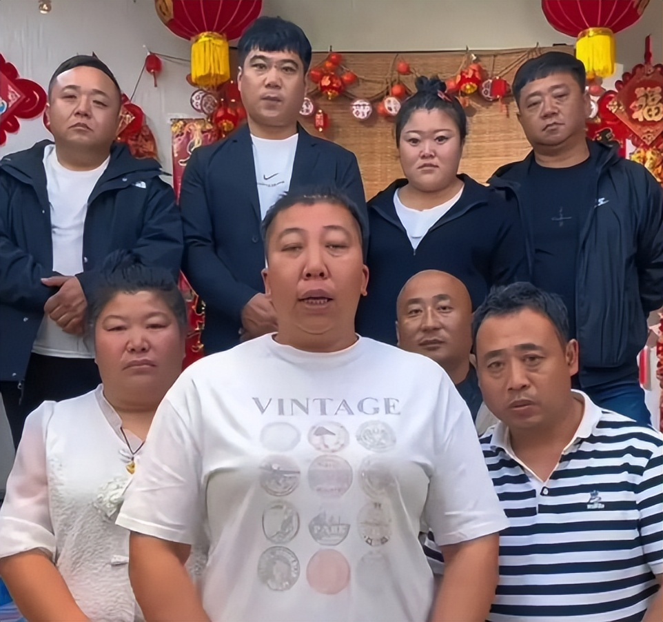 极限挑战把官号卖了？疯狂带货卖起了芒果荔枝小酸奶……