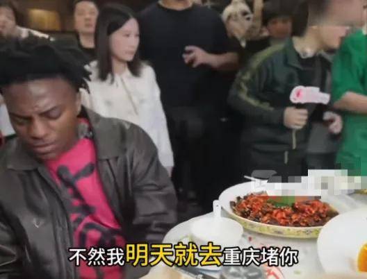 强行投喂周鸿祎大闹车展，卤鹅哥和文和友老板没本质区别