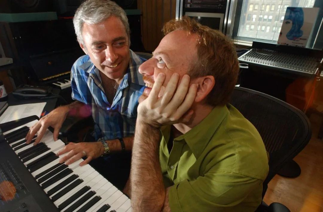 现在的爆款热歌，还没1999年赚钱？