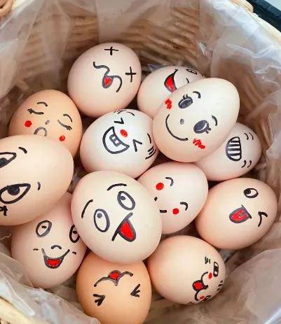 Labubu翻车，印钞机一样的泡泡玛特为何做不好品控？