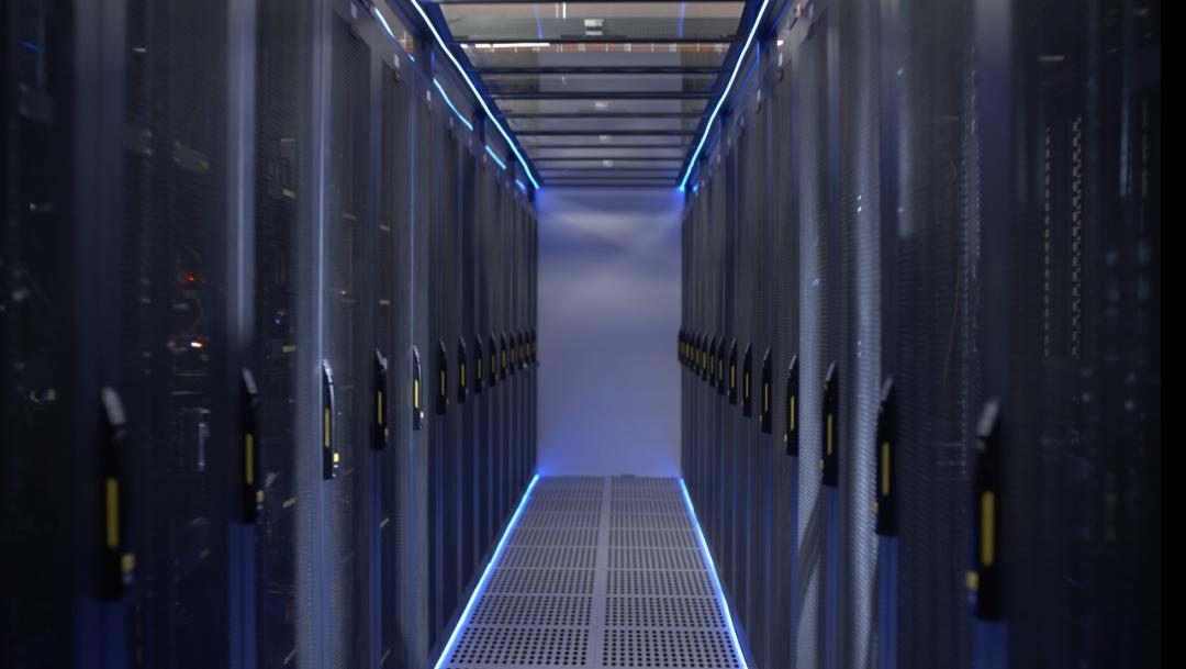 被关税“重压”出来的本土充沛算力资源丨贸易战下的产业韧性（一）