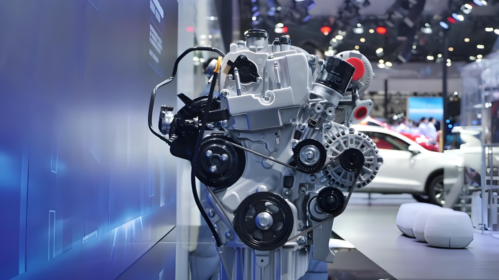 联想混合式AI的“动力总成”构建记