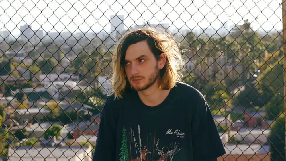 演出市场，只容得下头部艺人？