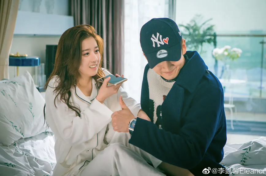 郑乃馨、李凯馨接连言论“翻车”，对“双面人”外籍艺人就应零容忍！