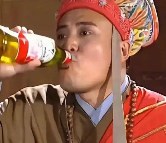 饮品加布洛芬，食品加泻药…为了赚钱他们还有啥不敢的？