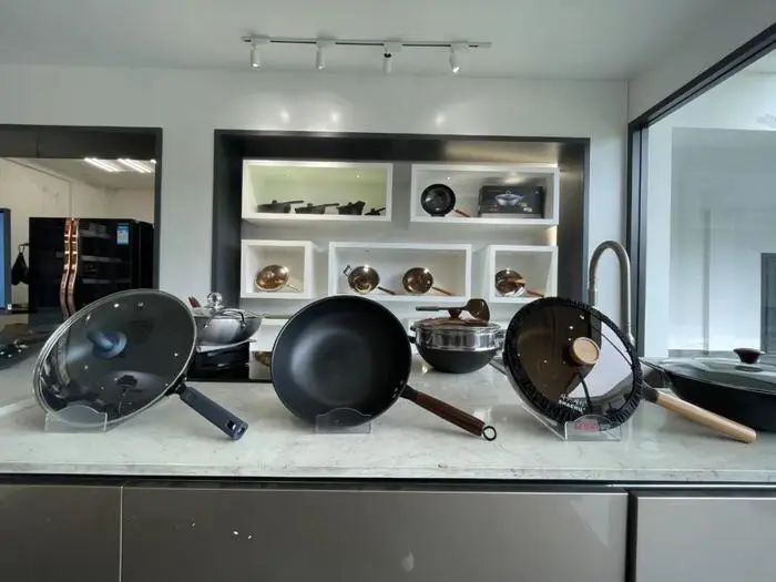 拼多多押注“新质商家”，背后是一场产业级别的价值跃升