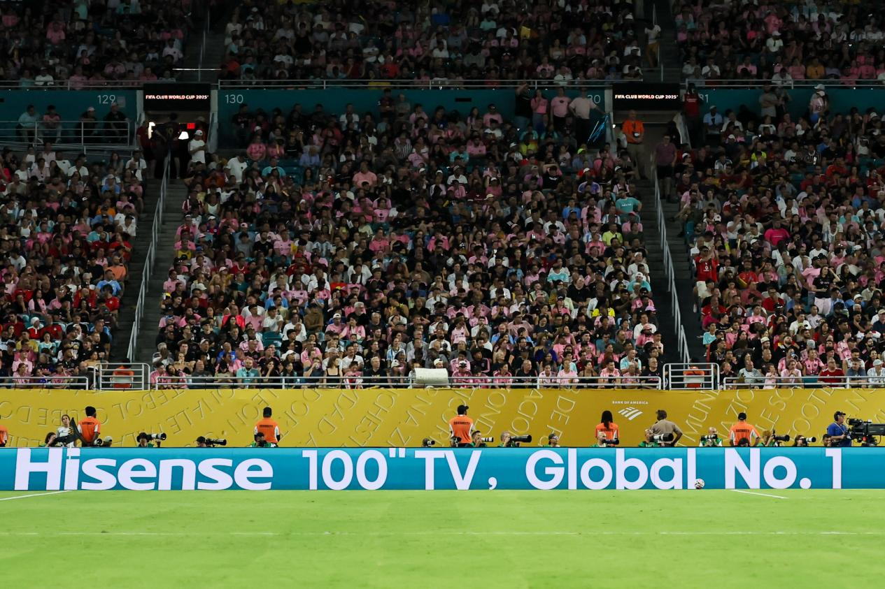 从中国第一到世界第一：海信100吋618双冠背后的技术远征