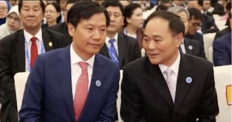 吉利复仇小米，终于扳回一局