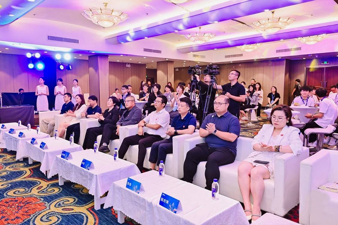 以AI触角解锁公益，亲历第五届腾讯Light创造营圆满收官 