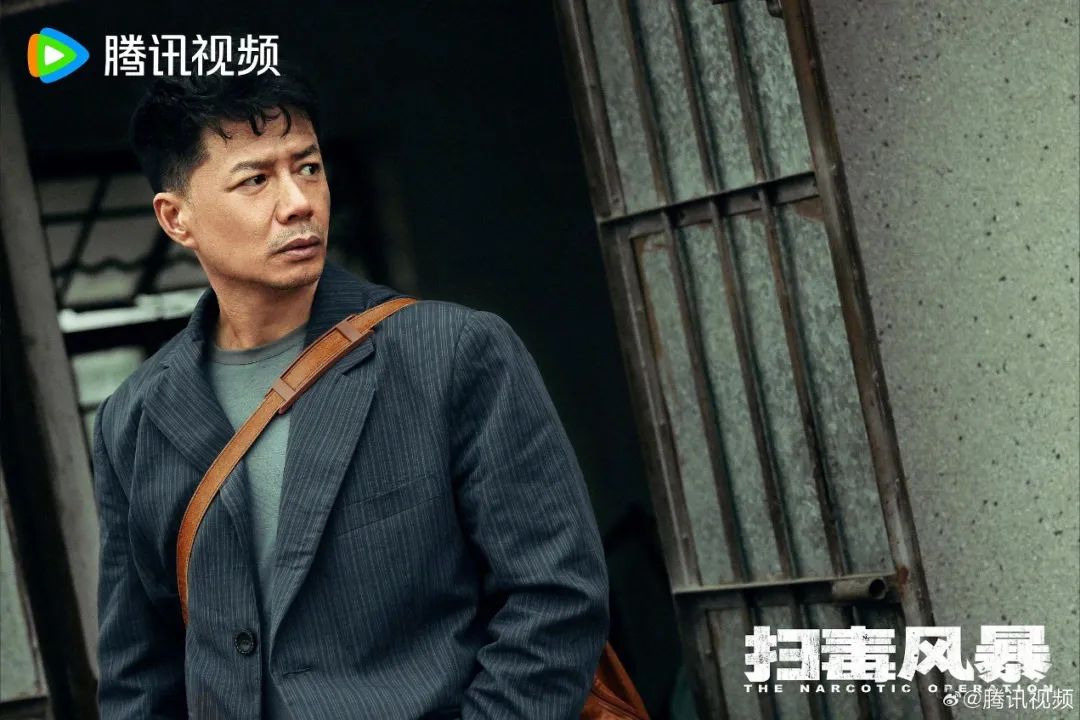 无“超级剧王”登场，平台何以“卷”赢暑期档？