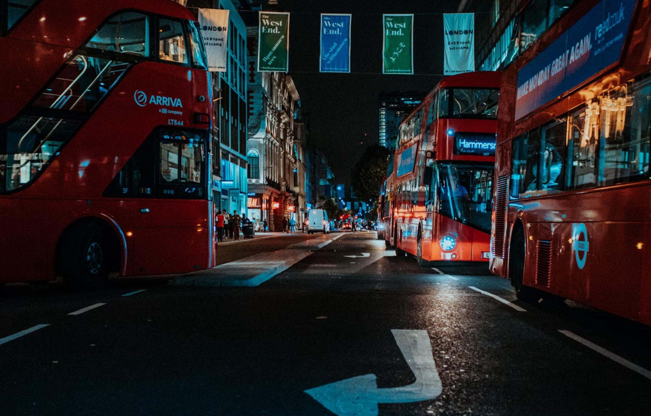 公交车送快递成潮流？快递会成公交公司又一赚钱门路？