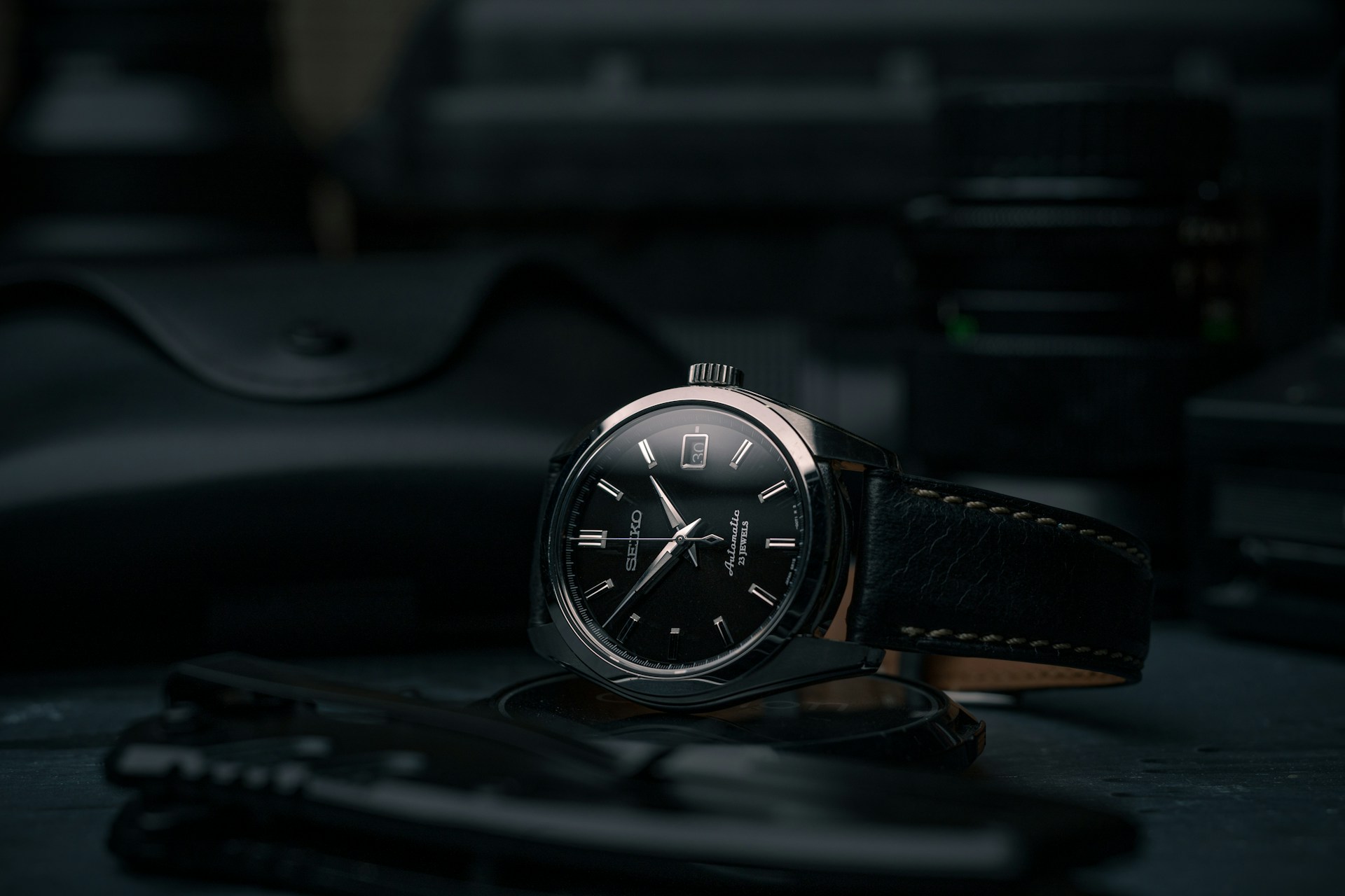 万元手表都卖不动了？没人买奢侈品手表真的怪中国人吗？