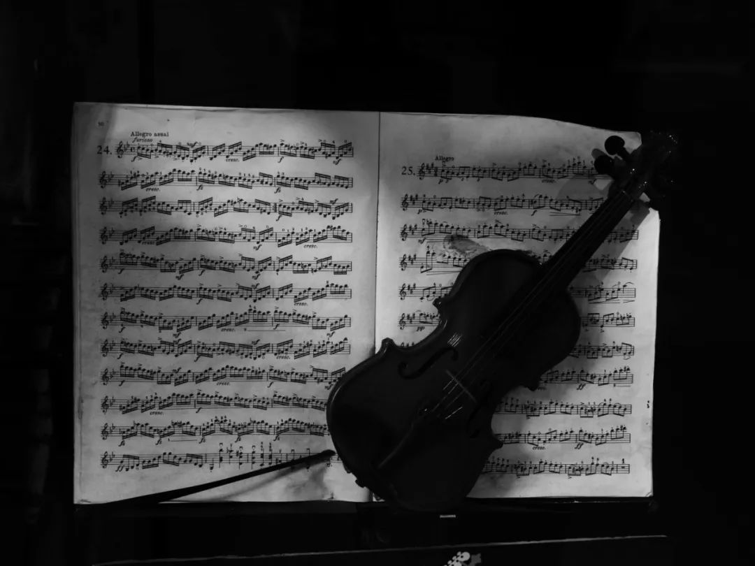 乐评人，到底在写什么？