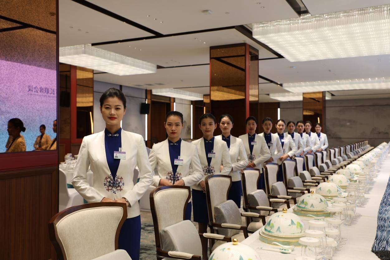 “会议经济”消亡后的众生相