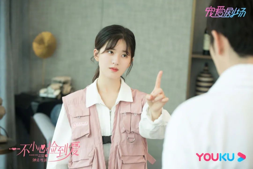 谁在“逼疯”赵露思？