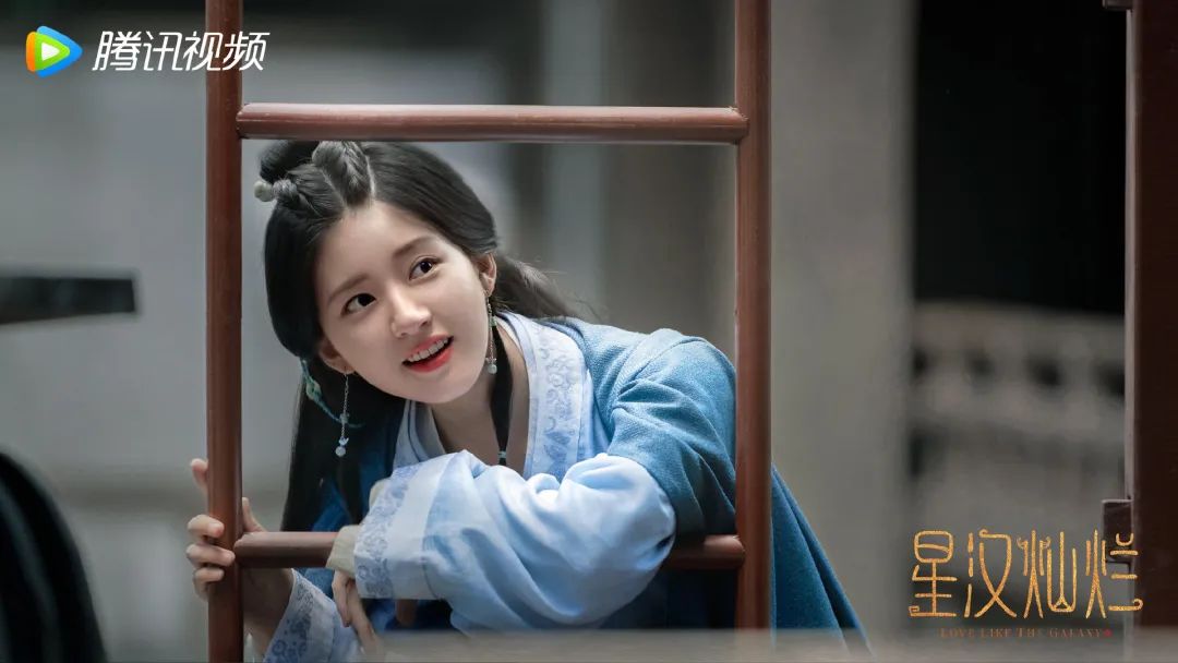 谁在“逼疯”赵露思？