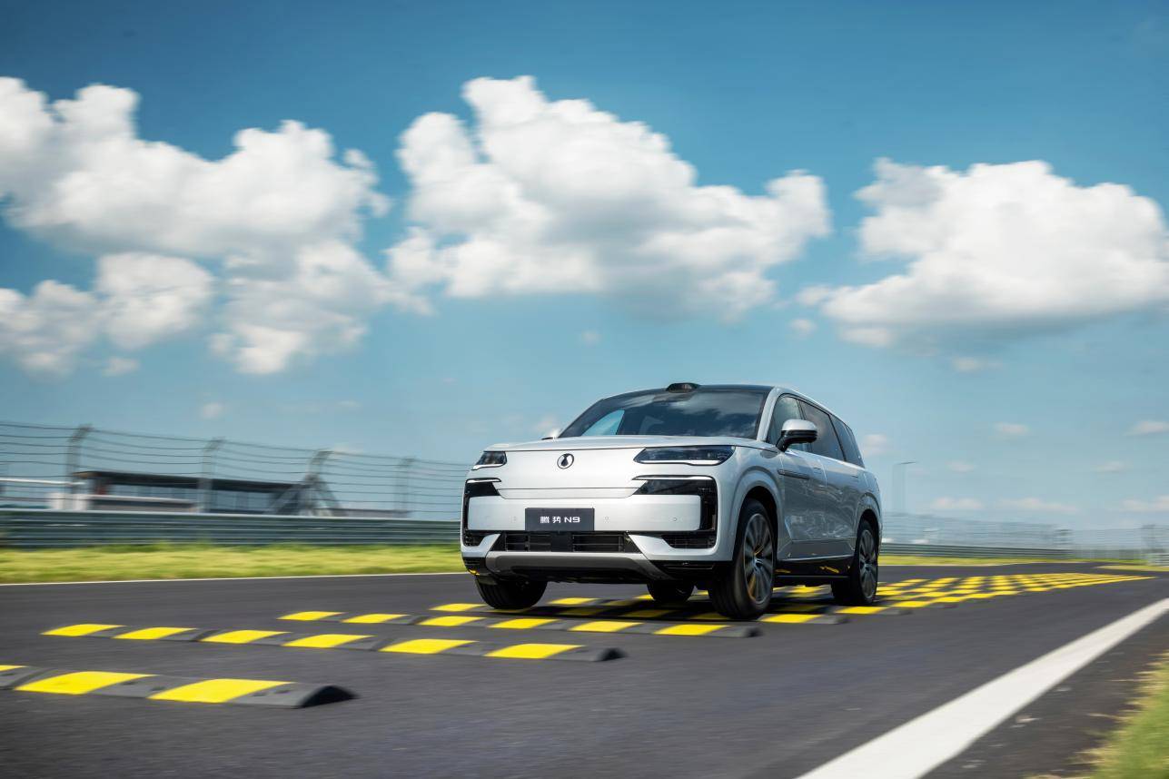 国民女神高圆圆代言！2026款腾势N9正式上市，38.98万元起！