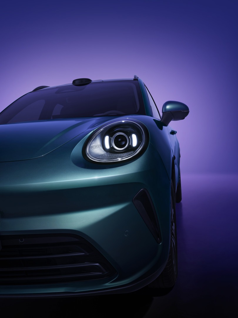 以自然美学重构汽车设计，欧拉5与当代城市有机共生