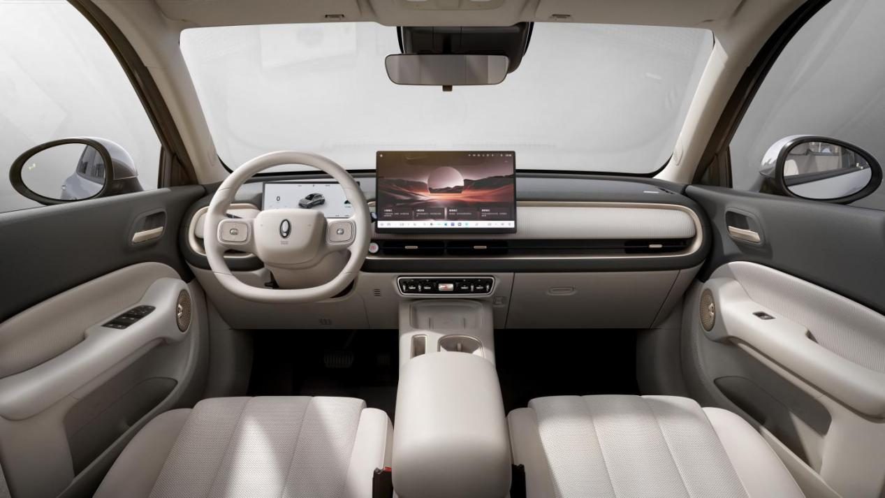 以自然美学重构汽车设计，欧拉5与当代城市有机共生