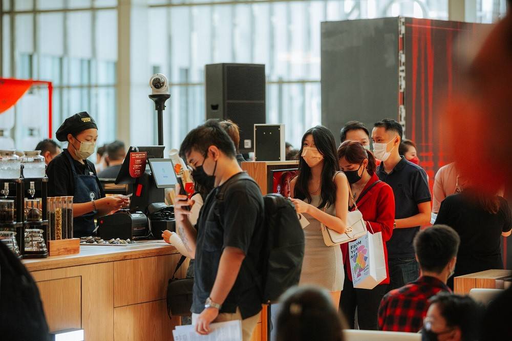 东南亚“装不下”出海的国产服装品牌了