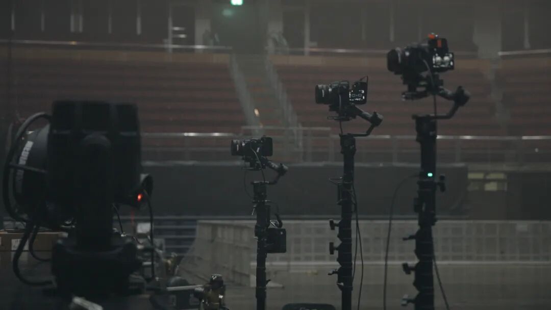 让每个观众都在第一排：佳能EOS VR系统助力现场演出进入沉浸时代