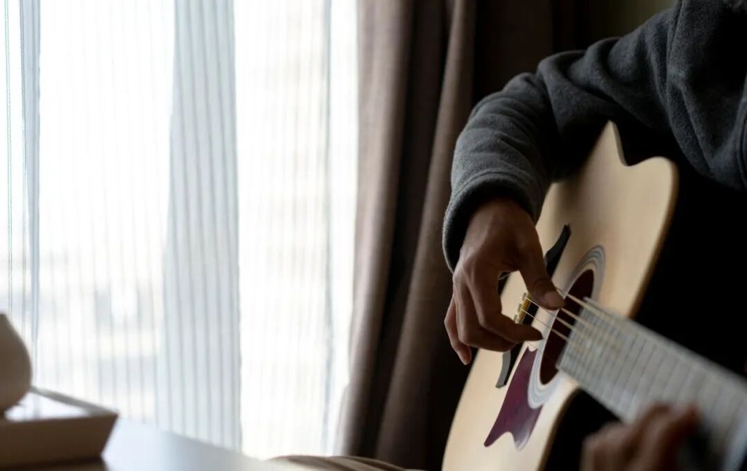 谁杀死了爆款热歌？