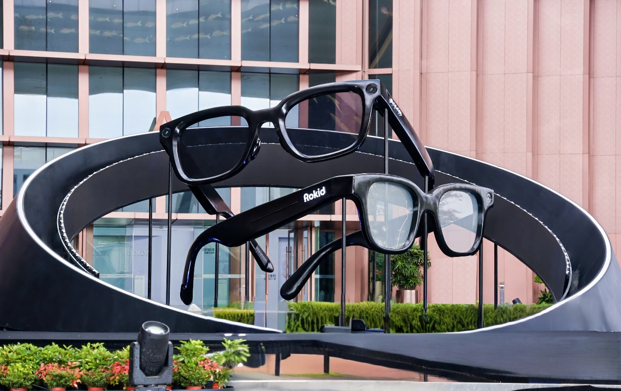科技时尚融合引爆新消费浪潮，这一波Rokid乐奇赢麻了