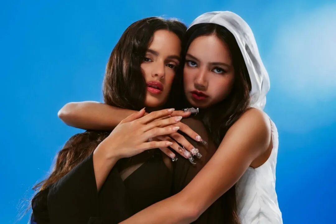 一张“反流行”的专辑，凭什么拿到全年最高分？