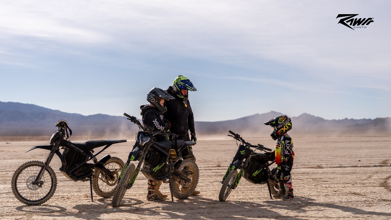 康迪科技收购美国高端电动越野摩托车品牌Rawrr，加速多品牌战略布局​