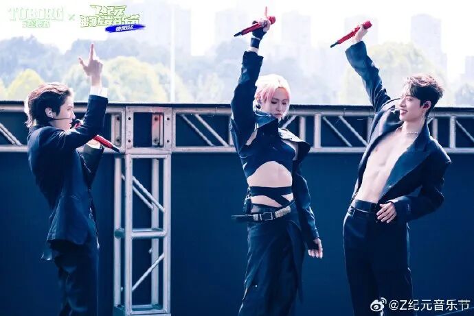 2026前瞻：内娱男团，续上香火了？