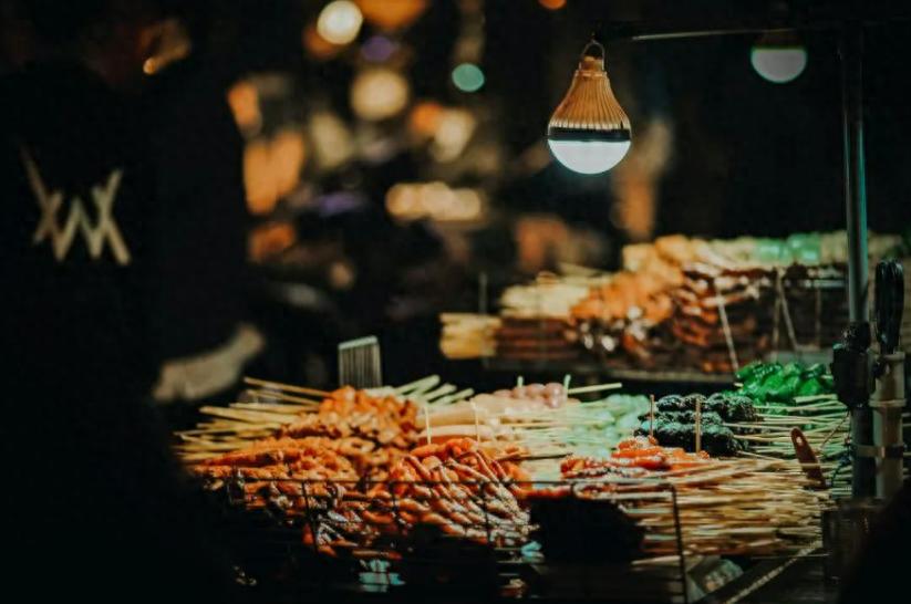 消费革命：当西贝们忙着辩解，小店已赢回人心