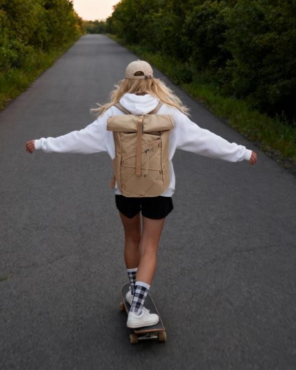 WATERFLY，全球领先的小型运动包品牌