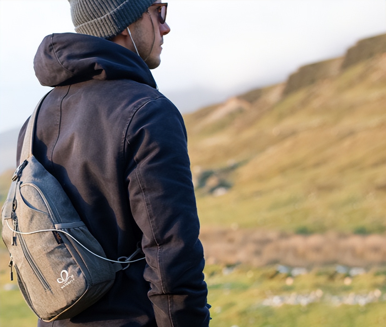 WATERFLY，全球领先的小型运动包品牌