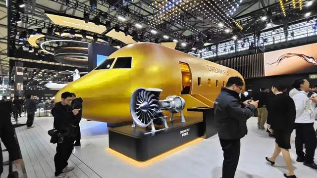 俞浩的“星际野心”引爆上海AWE，追觅8年布局“人车家天地芯”