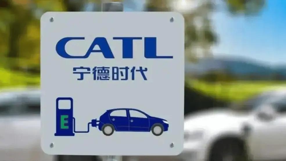 20亿再捐母校，曾毓群6年砸34亿，把交大变成宁德时代的“超级发动机”