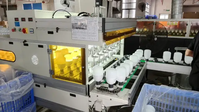 向西，向下，向新：中国制造在拼多多的另一种可能