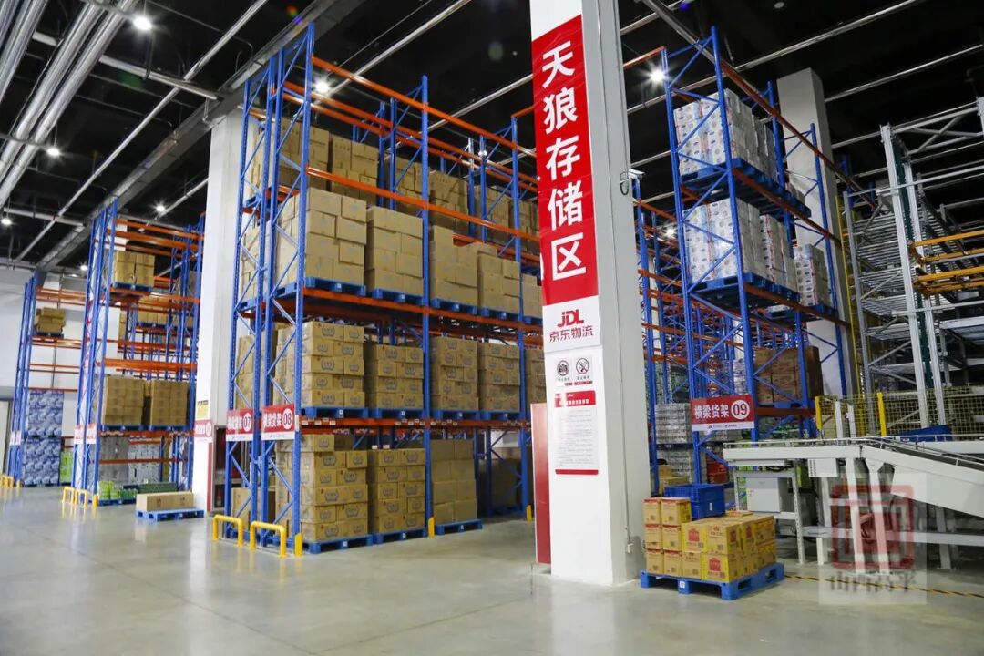 京东十万卡计划背后，摩尔线程的商业拐点